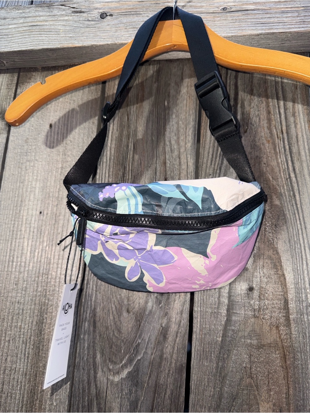 ALOHA Collection Mini Hip Pack - Picture 3 of 10